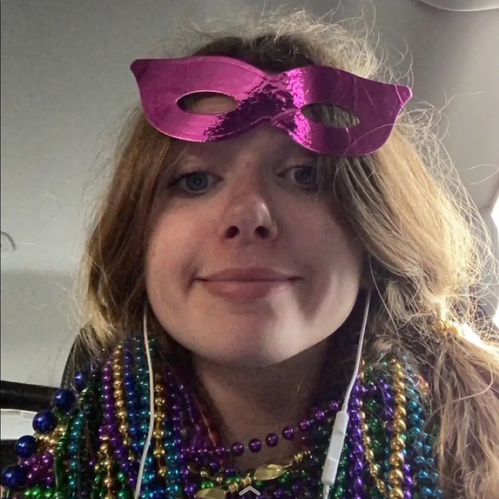 Meet your Posher, Ava